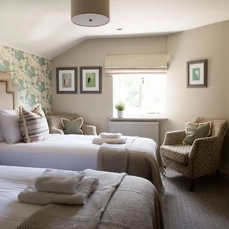 Alvanley Arms, Cotebrook-2