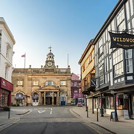The Town House Ludlow-3