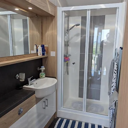 Caravan Swanage Bay View Holiday Park Dorset Amazing Location-2
