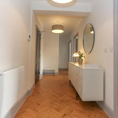 Arlington House, Central Apartmant-2