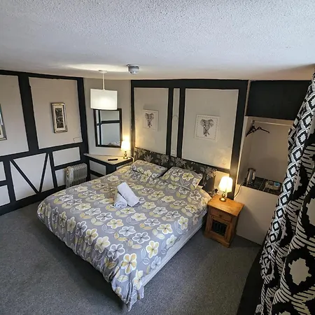 Prestleigh Inn-3