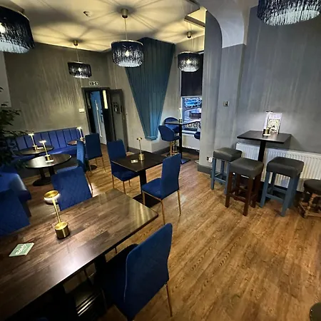 Hotel Neon-3