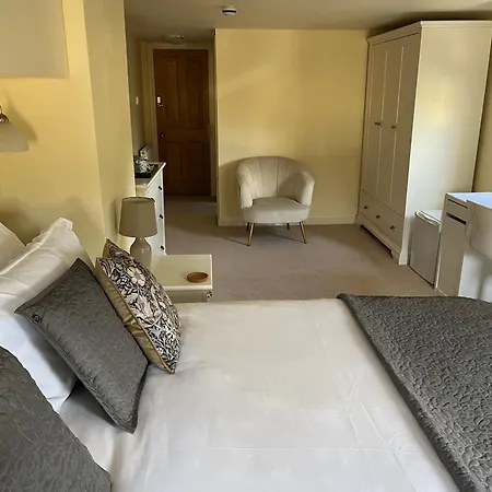 Oronsay Guest House-2