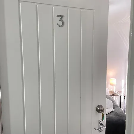 4 Bedroom 2 Bathroom Shared House - Near Bhx And Nec-3