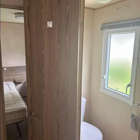 Caravan At Haven Lakeland-3