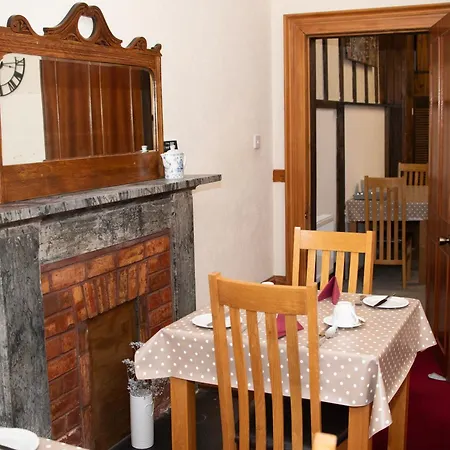 Alder Lodge Guest House-3
