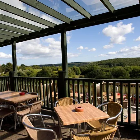 County Arms-3