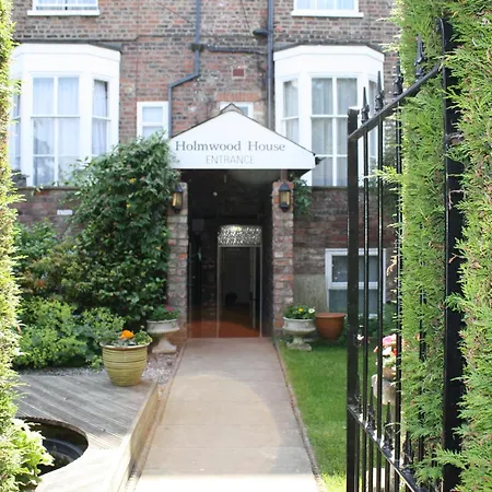 Holmwood House Guest Accommodation-3