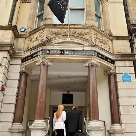 Royal Hotel Cardiff By Belvilla-3