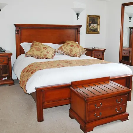 The Down Inn-3