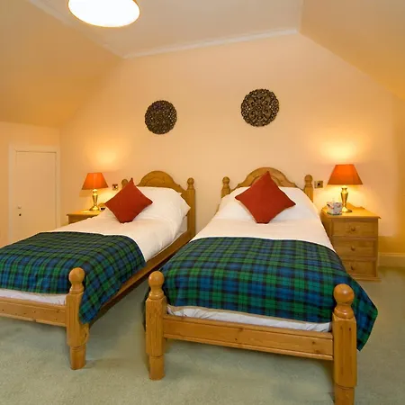 Knap Guest House-2