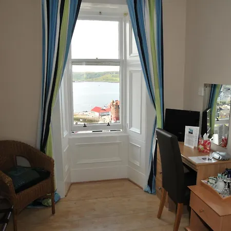 Invercloy Guest House-2