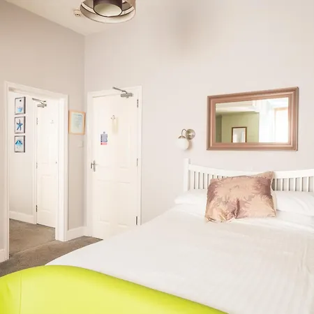 The Grafton Guest House-3