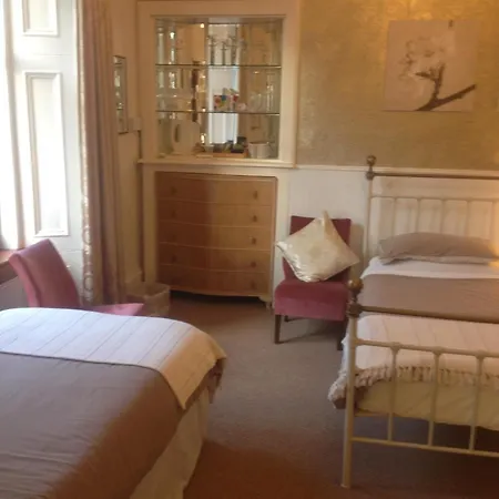 Cameron Guest House-2