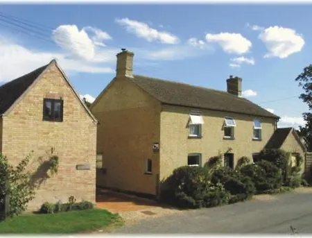 Ye Olde Globe & Chequers-3