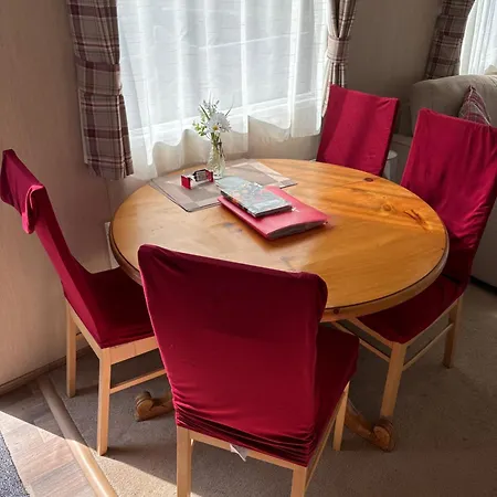 Woodpecker Lodge, Camelot Holiday Park, Ca6 5Sz-2