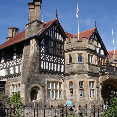 Longmead House-2
