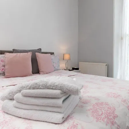 Dolafon Guest House-2