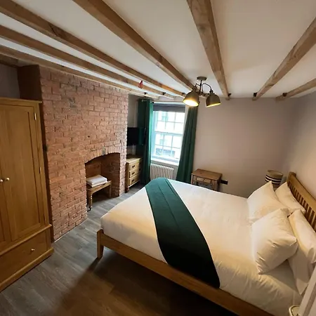 Beaumond Cross Inn-3