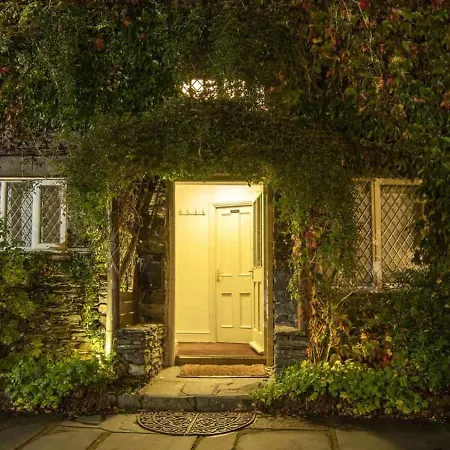 Broadoaks Boutique Country House-3