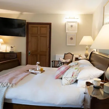 The Apple Rooms - Houghton Lodge-3