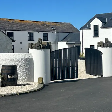 Bayview Farm Holiday Cottages-2