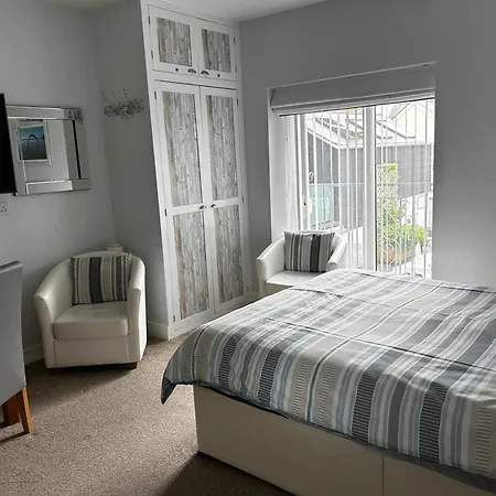 Wenden Guest House-2