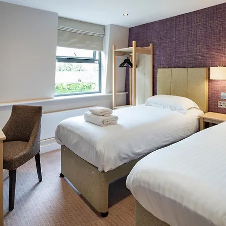 Lydiard Park Hotel-3