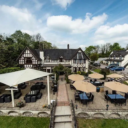 The Bentley Brook Inn-3