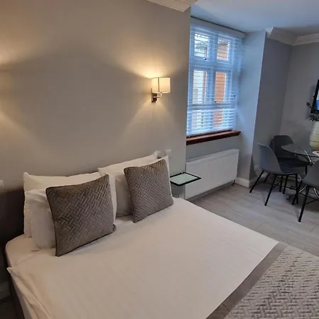 Aspen Hotel-3