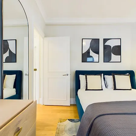Covent Garden Apartments-2