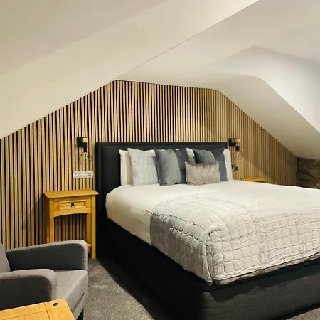 Prince Llewelyn Hotel-3