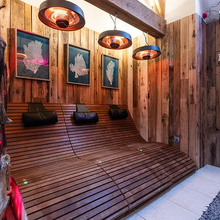 Quob Park Old House Hotel & Spa-2