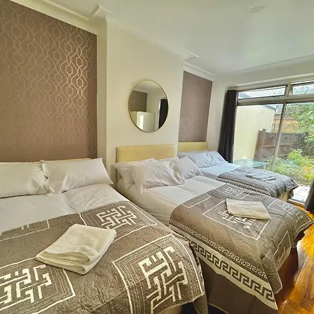 Twin Tower Hotel-3