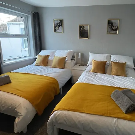 Admiral Blake Guesthouse-2