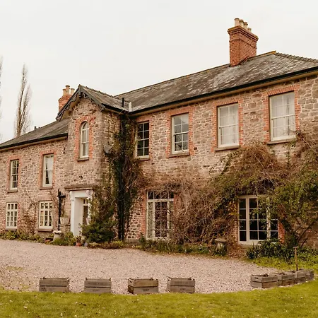 Lyde Court Country House-2