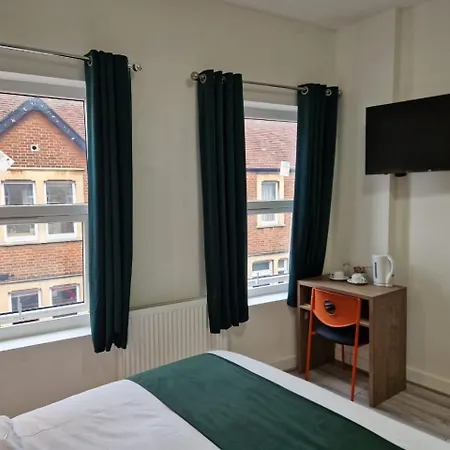 Crown House-2