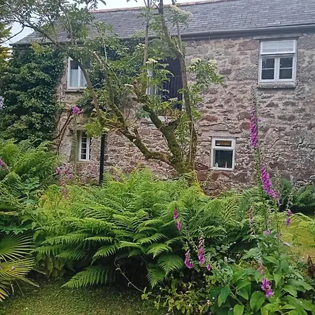 Chypons Farm Bed & Breakfast-2