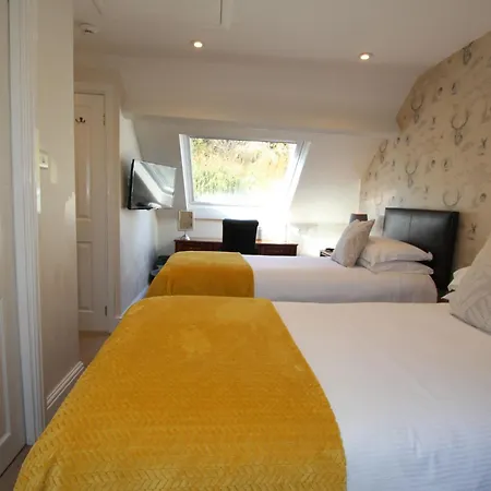 Fern Howe Guest House-3
