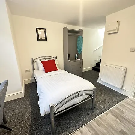 Stay Sleep Rest - Gawthorne-2