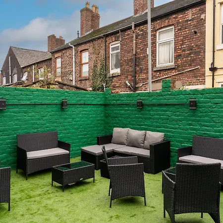 Home At 42 Arkles Lane Anfield-2