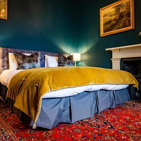 Six Brunton Place Guest House-2