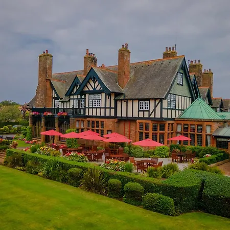 Piersland House-3