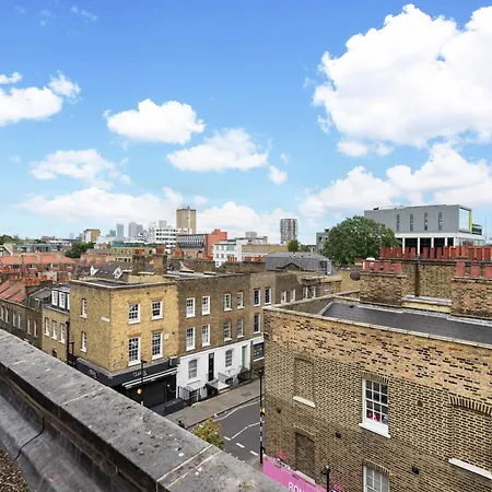 The Whitechapel-2