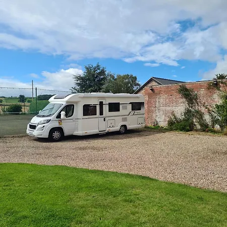 Upper Eyton Farmhouse B&B-3