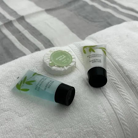 Le Crescent Rooms, Room Stays-3