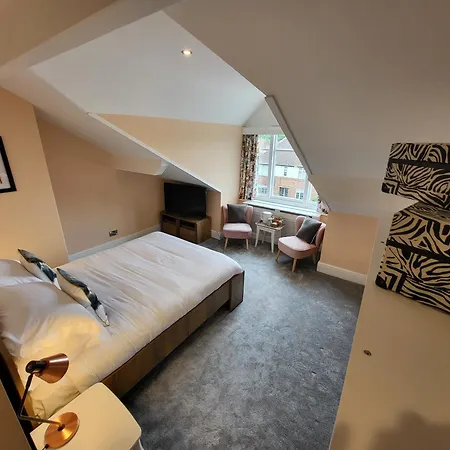 St George'S Guest House-2
