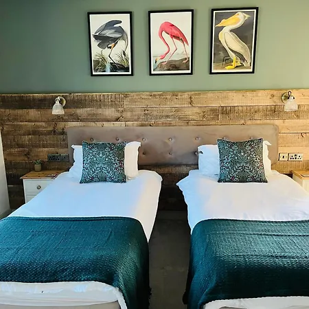Hare & Hounds Bed & Breakfast-3