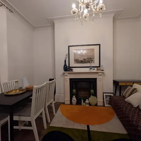 Hill House-2