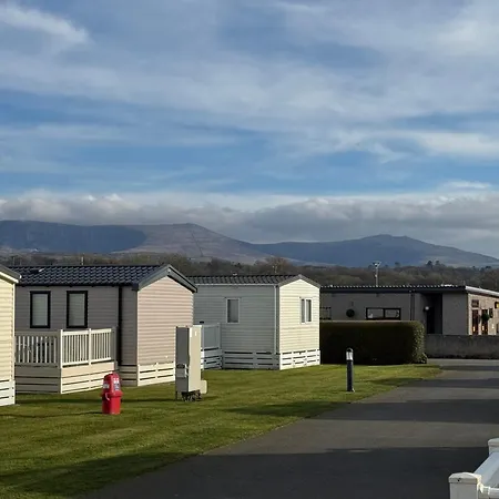 Snowdon View, White Tower Holiday Park-3